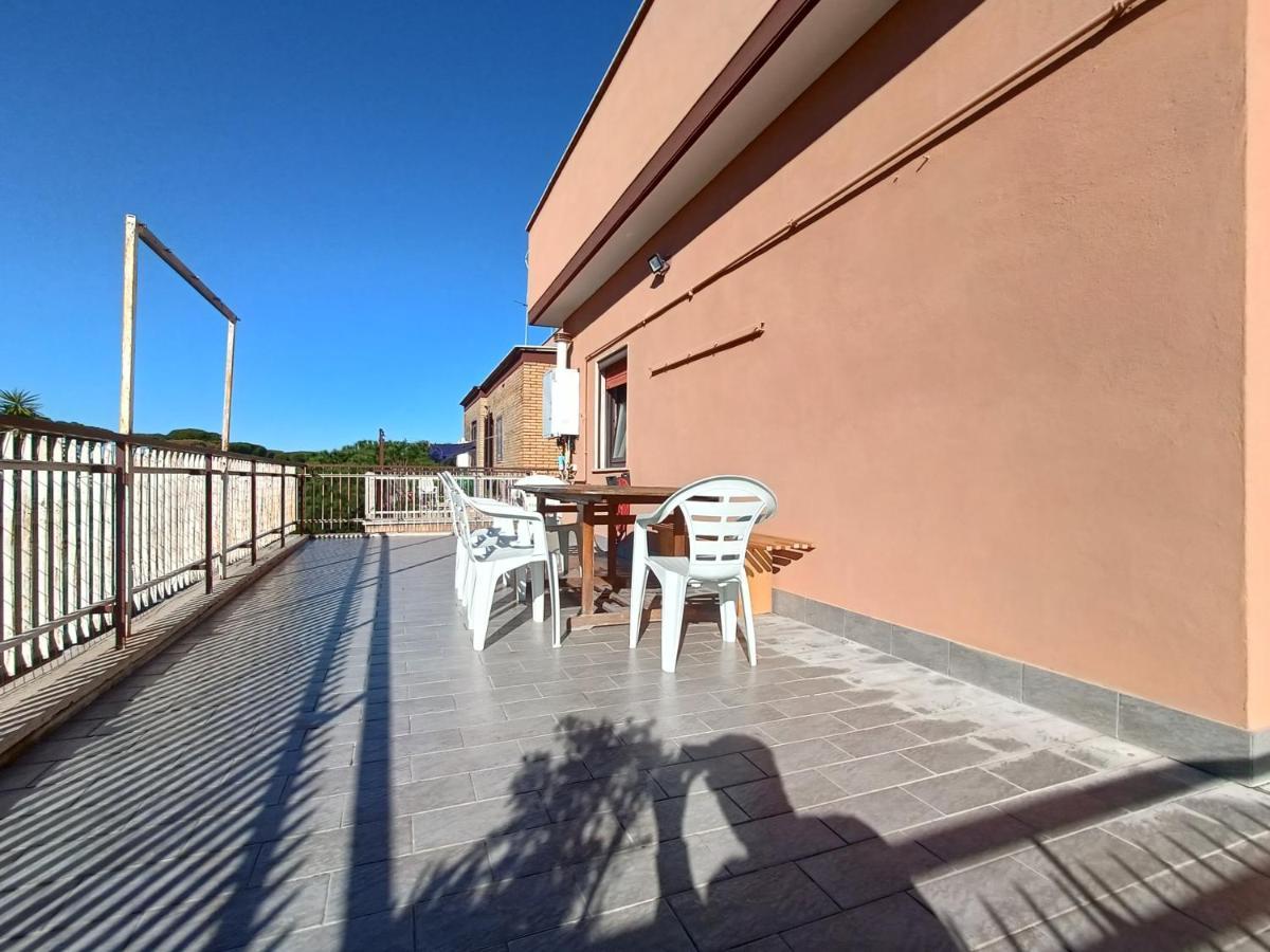 Avellini - Delightful And Spacious Apartment With Terrace - Near Metro A Cornelia Rom Exterior foto